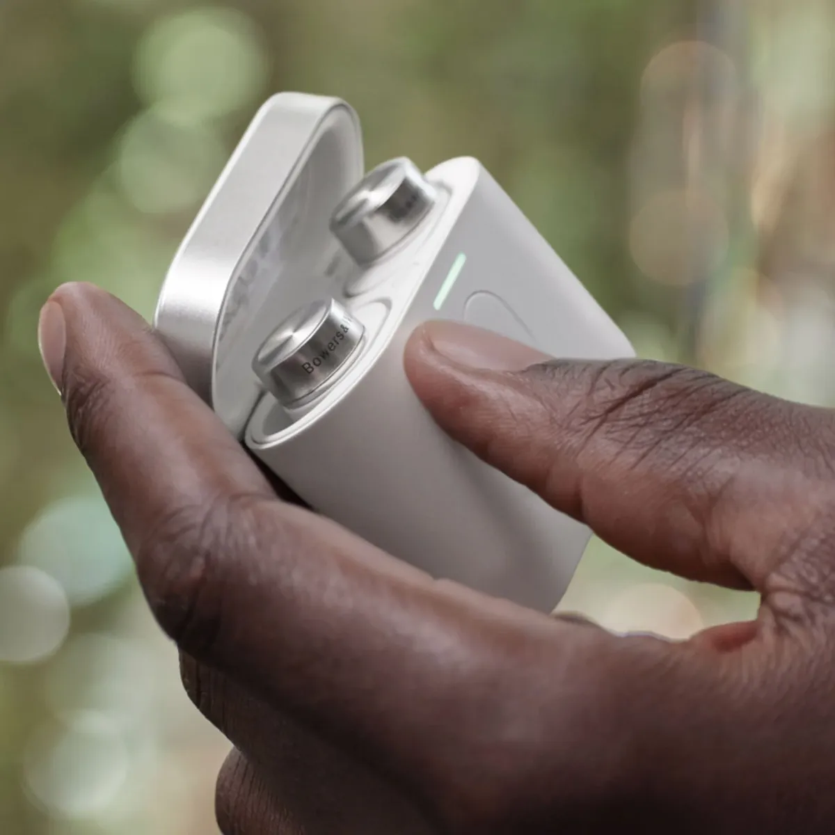 Bowers & Wilkins Pi7 S2